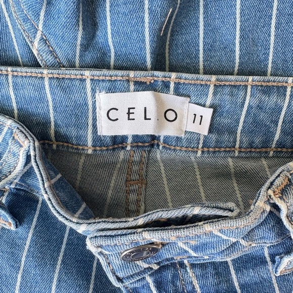 Cello Jeans High Rise Striped Flare Stretch Jean Size 11 - Picture 6 of 7